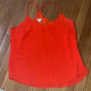 Scalloped line cami